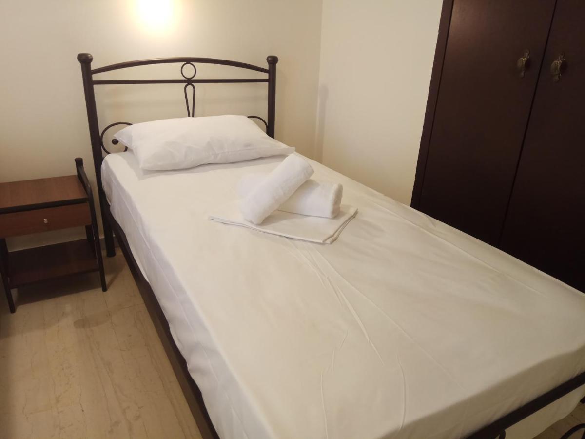Omiros Hotel Piraeus